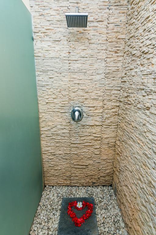 Villa Bisi Seminyak Szoba fotó