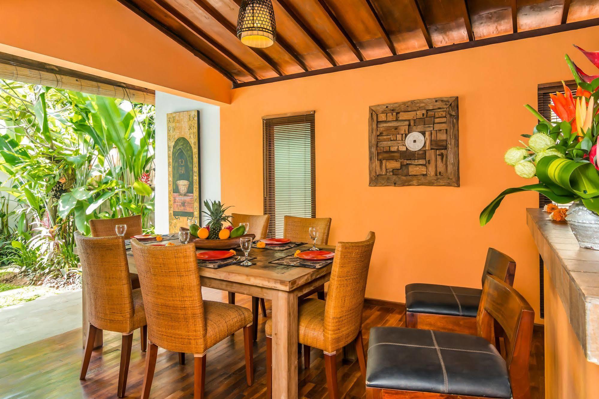 Villa Bisi Seminyak Kültér fotó
