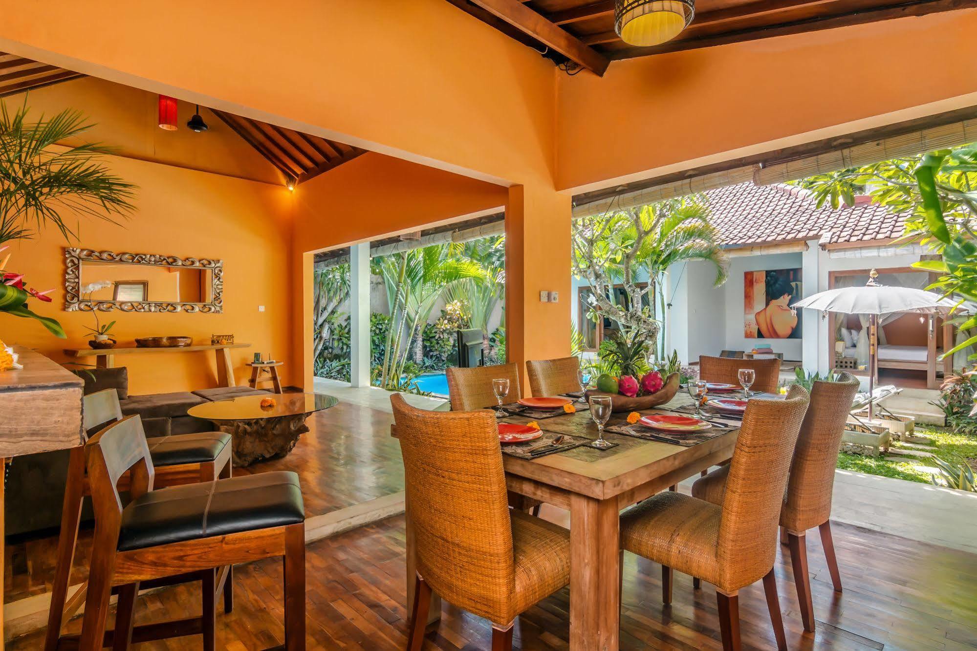 Villa Bisi Seminyak Kültér fotó