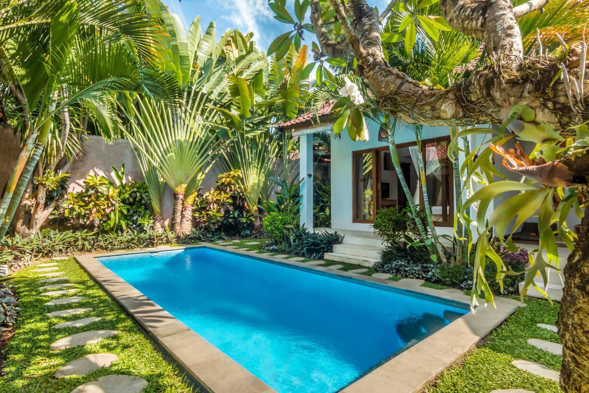 Villa Bisi Seminyak Kültér fotó