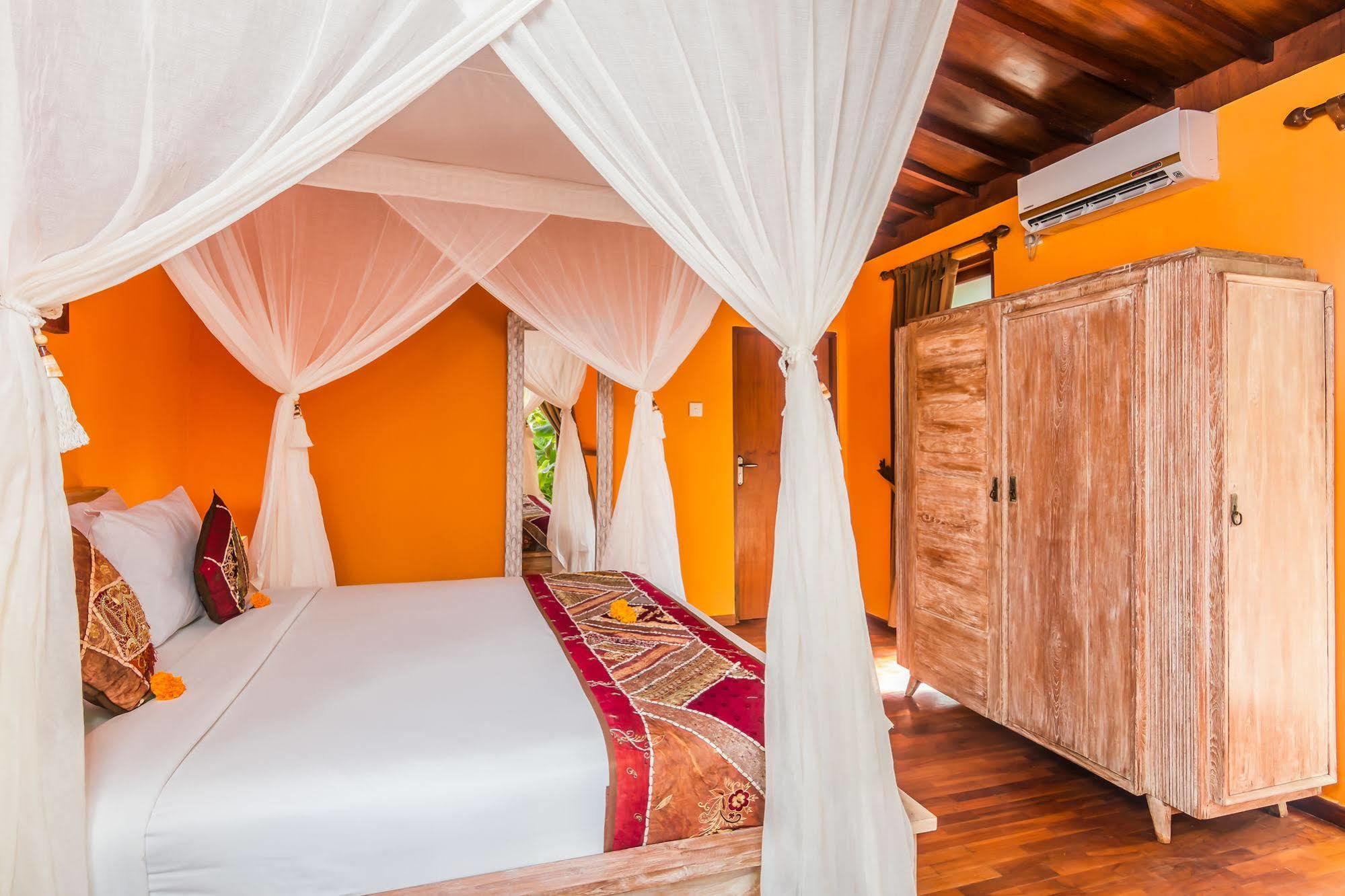 Villa Bisi Seminyak Kültér fotó