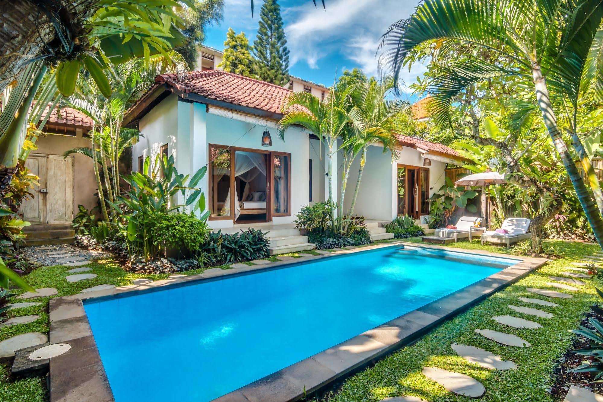 Villa Bisi Seminyak Kültér fotó